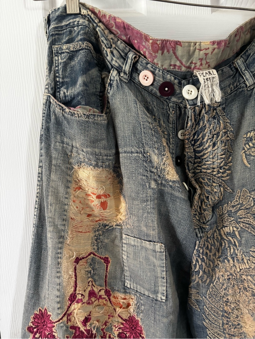 Magnolia Pearl Distressed Embroidered Jeans - Picture 3 of 10